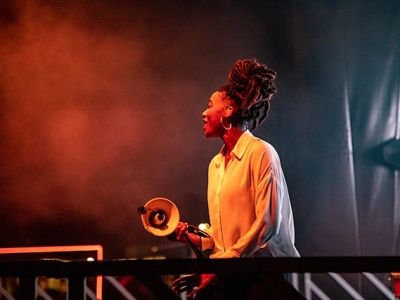 Little Simz Billets