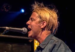 Tom Odell Billets